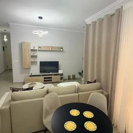 Free Parking 2br At Complex Delijorgji * Tirana