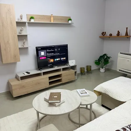 Appartement Free Parking 2br At Complex Delijorgji *